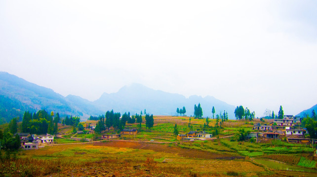 山地 山村