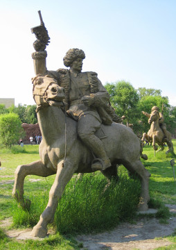 东北抗联 战士 雕塑
