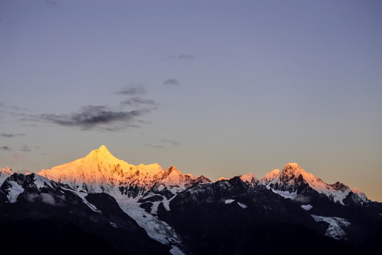 梅里雪山