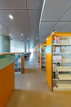 浦东图书馆书架