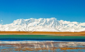 雪山 山脉 西藏纳木措 冰峰