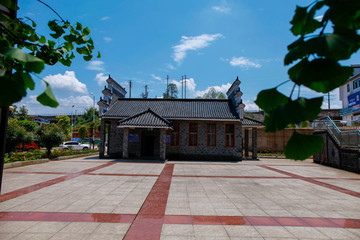 岑巩文化广场公厕