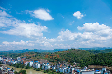 岑巩县城上空