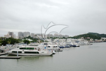 海南三亚鸿洲国际游艇港