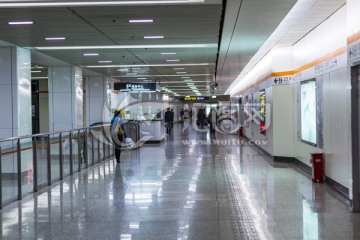 地铁站
