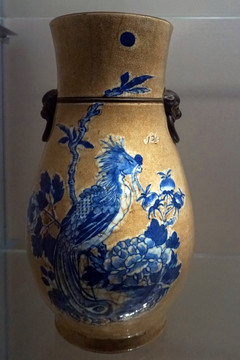 清代民国时期 碎瓷双耳瓶