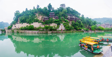 历史文化名城青龙洞全景