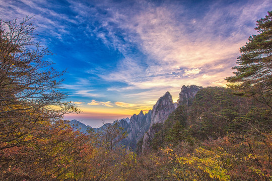 黄山朝霞