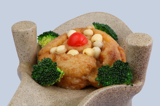 西兰花炖肉
