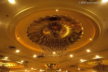 酒店大厅水晶灯 装饰灯 暖色