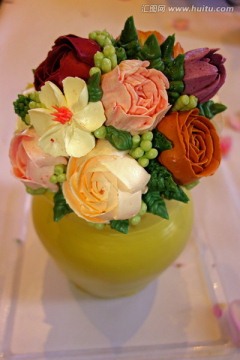 鲜花花瓶蛋糕 韩式裱花