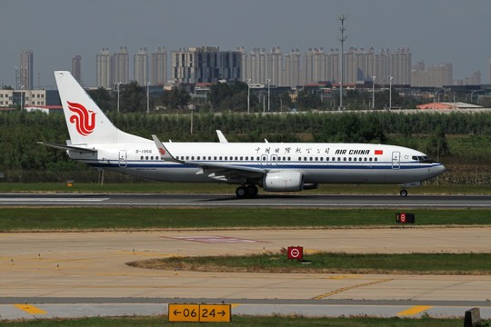 中国国航航班在沈阳机场