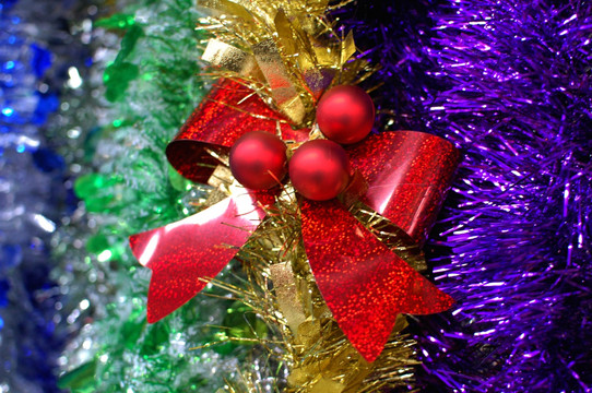 圣诞装饰 圣诞树上的红球蝴蝶结