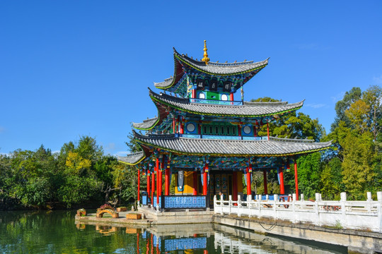 黑龙潭公园建筑