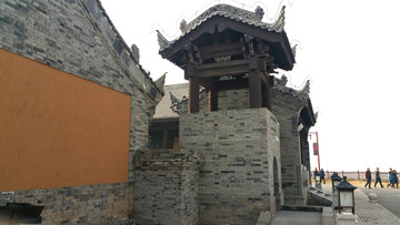 古城