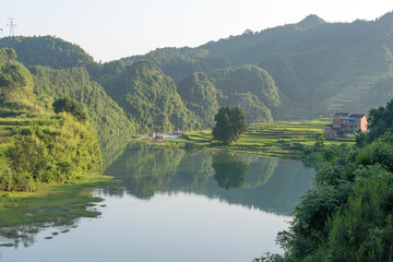 青溪鸡鸣关