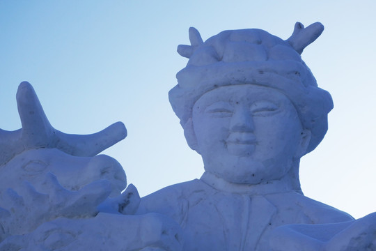 雪雕少年鄂温克猎人