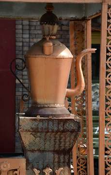 新疆铜壶