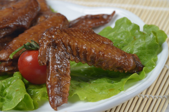 酱鸡翅 卤鸡翅