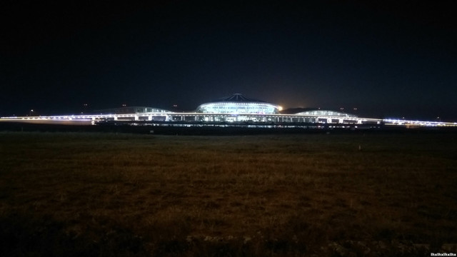飞机场，鄂尔多斯机场