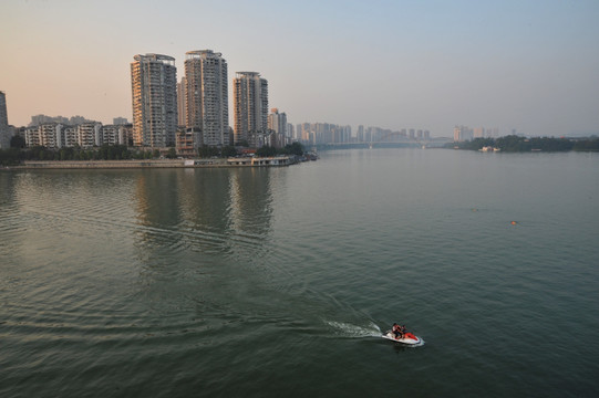 合川三江汇流处图片
