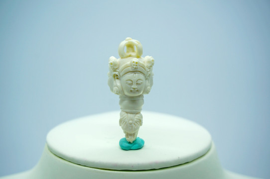 象牙吊坠图片