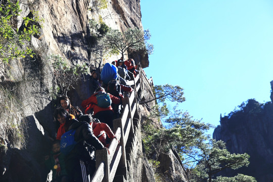 黄山 登山的游人