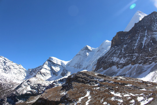 高原雪山