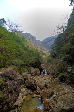 武义牛头山 山涧溪流石块