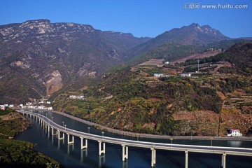 中国最美水上公路