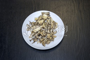 东革阿里