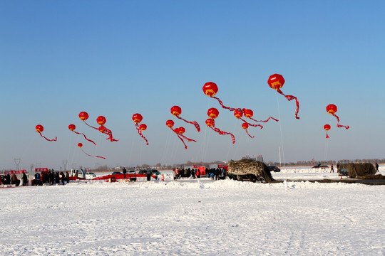 冬季雪地庆典