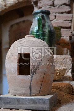 维吾尔族陶器