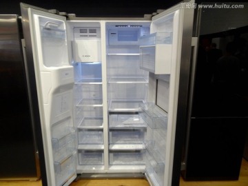 打开门的冰箱 对开门冰箱