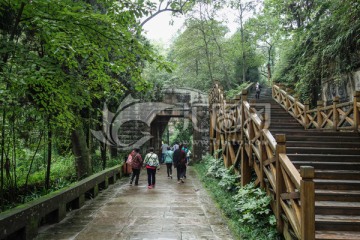 大足石刻宝顶山景区山门