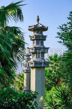 寺院石雕石塔