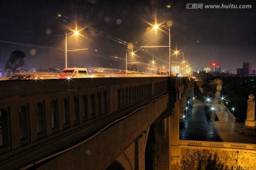 武汉长江大桥上 夜景