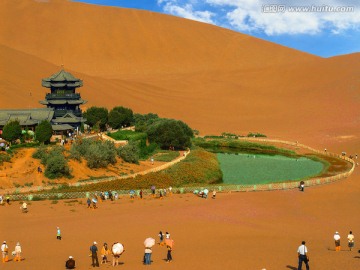 敦煌 鸣沙山月牙泉