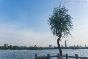 大明湖日落
