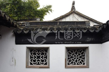 中式庭院院墙 雕花窗户
