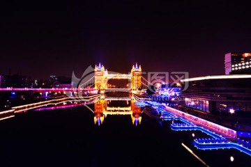 苏州伦敦桥夜景