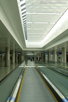 上海浦东机场 航站楼连廊