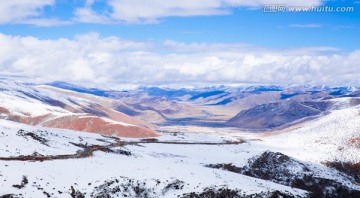 高原雪景