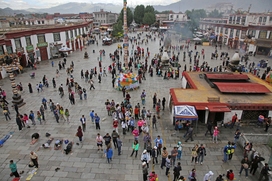 西藏大昭寺广场