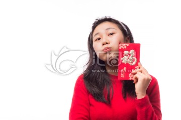 拿着红包的中国女孩