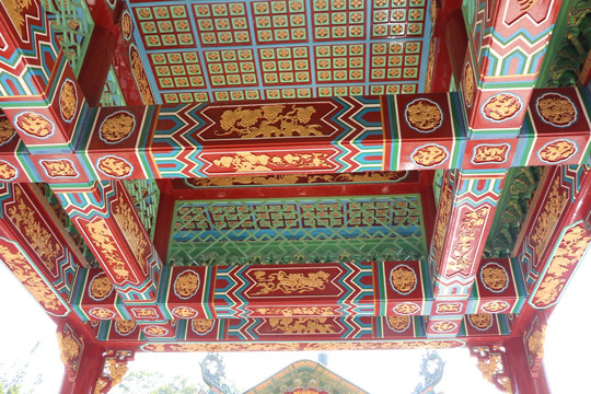 屋梁 屋檐