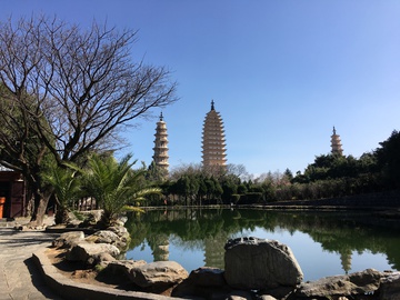 三塔寺