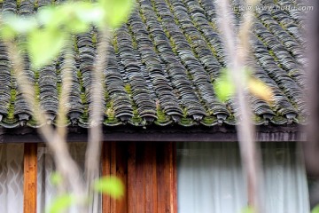 屋顶瓦面