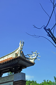 中式建筑和蓝天