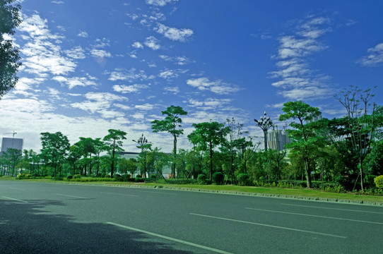 晋江道路和蓝天